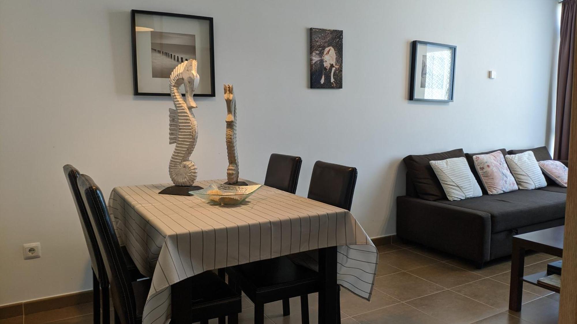 Fozlidays! Apartamento, Parking & Relax Bagian luar foto