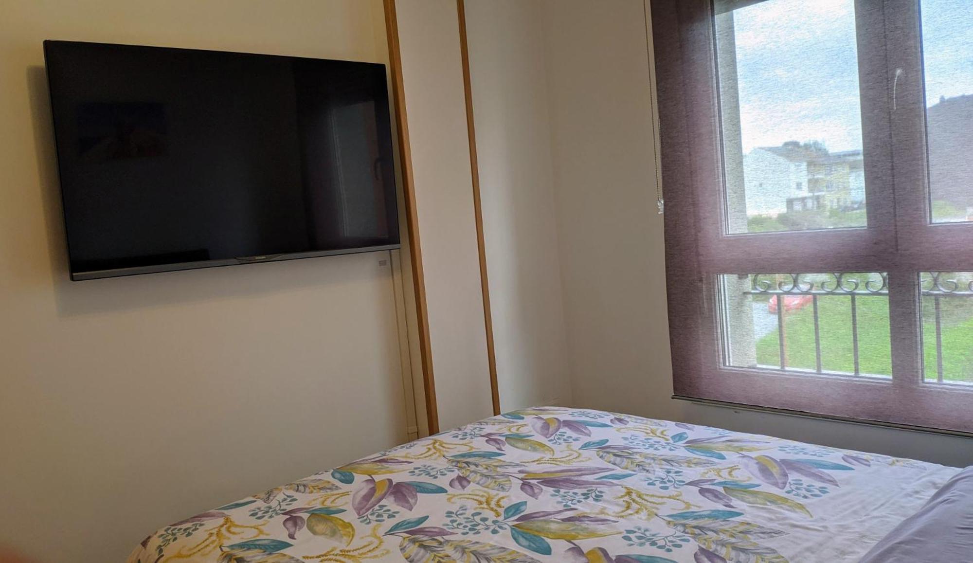 Fozlidays! Apartamento, Parking & Relax Bagian luar foto